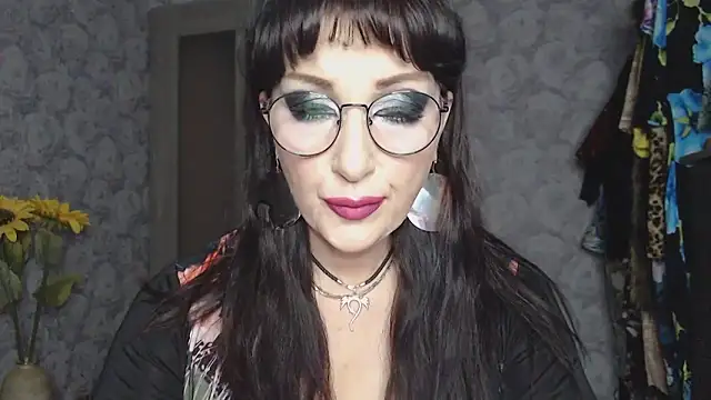 Aziza1 online show from September 9, 3:11 pm