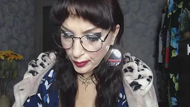 Aziza1 online show from October 18, 1:45 pm