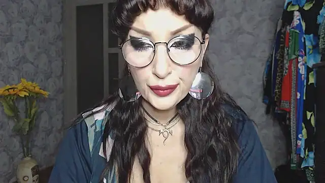 Aziza1 online show from January 17, 1:16 pm