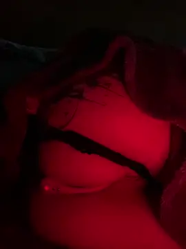 Etwas neugierig online show from February 24, 11:41 pm