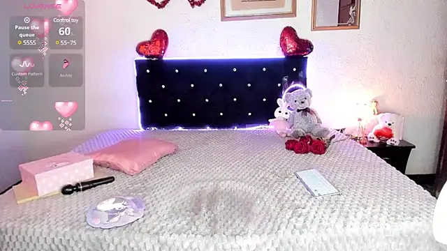 Silver Lovee online show from March 10, 8:01 pm