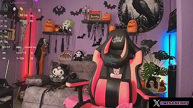 fetishkinkymeganx online show from October 22, 4:51 pm