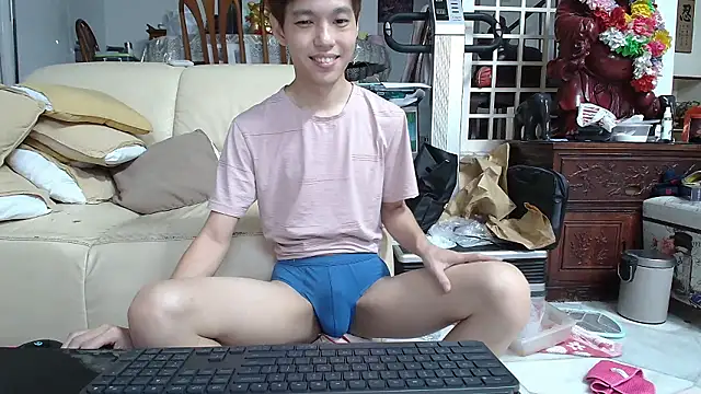 andrewooi online show from December 5, 8:11 pm