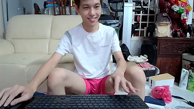 andrewooi online show from March 1, 7:41 am