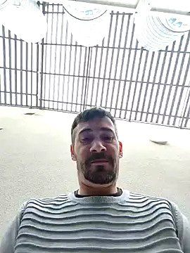 Snapshot of Ethangay chatting on September 27, 6:18 am Ethangay online show from September 27, 6:18 am