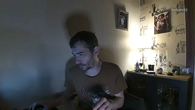 Snapshot of Ethangay chatting on October 20, 6:03 am Ethangay online show from October 20, 6:03 am