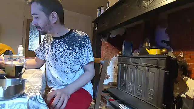 Snapshot of Ethangay chatting on December 3, 8:00 am Ethangay online show from December 3, 8:00 am