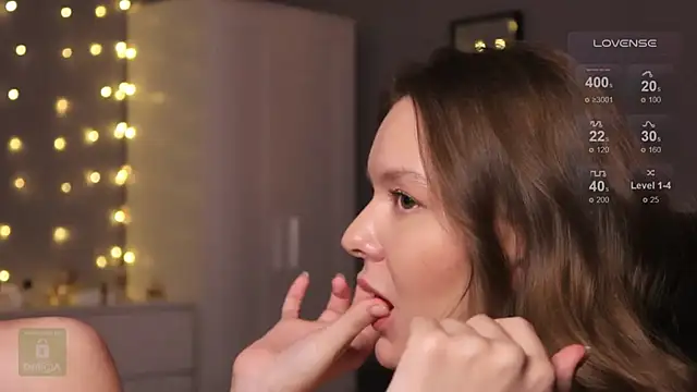 Hit-girl- online show from January 30, 8:53 pm