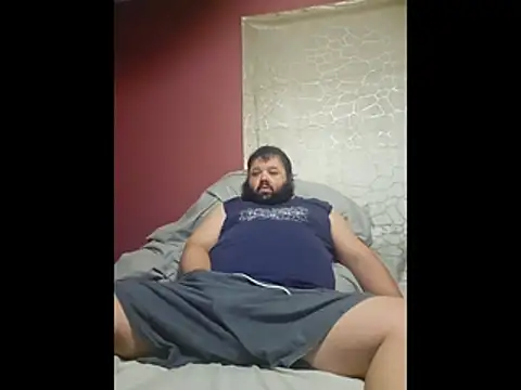 Snapshot of Strongbutgentle36 chatting on March 6, 6:10 am Strongbutgentle36 online show from March 6, 6:10 am