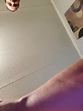 Snapshot of MaddyC6992 chatting on March 1, 5:16 pm MaddyC6992 online show from March 1, 5:16 pm