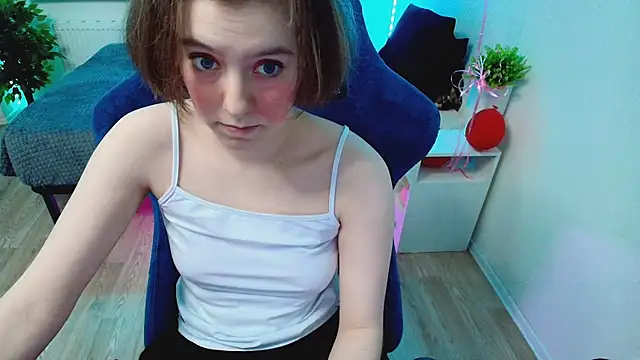 CranberryHot online show from October 28, 12:47 am