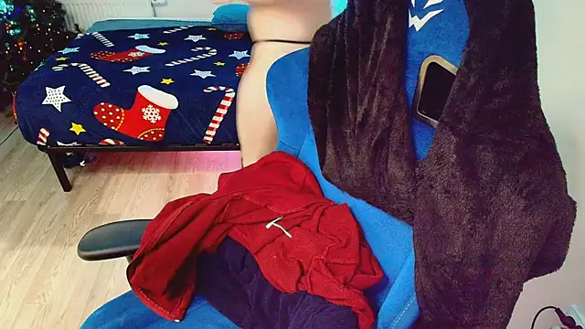 CranberryHot online show from February 8, 6:44 pm