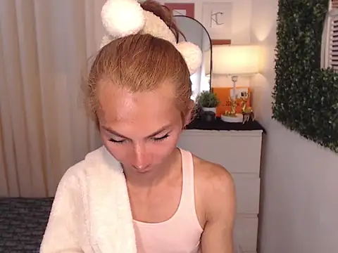 FertilityGoddessXx online show from April 28, 4:06 am