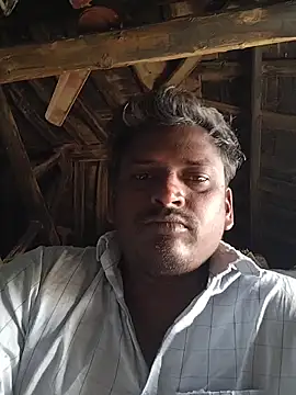 Snapshot of rohanhotguy chatting on February 26, 8:13 am rohanhotguy online show from February 26, 8:13 am