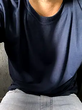 Snapshot of Leo_Big chatting on May 14, 5:53 pm Leo Big online show from May 14, 5:53 pm