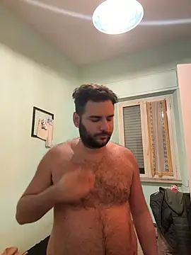 Snapshot of andrea92roma chatting on November 7, 10:43 pm andrea92roma online show from November 7, 10:43 pm