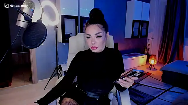 Miss kay1111 online show from December 4, 4:27 pm