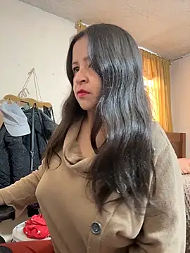 latinfemale online show from March 11, 8:04 pm