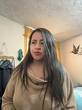 latinfemale online show from April 22, 8:21 pm