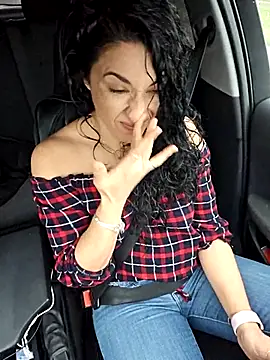 Snapshot of Exoticart chatting on March 1, 2:55 pm Exoticart online show from March 1, 2:55 pm