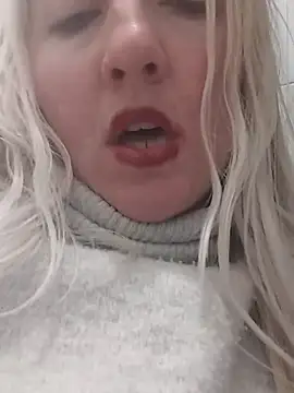 Snapshot of Mllesha74000 chatting on February 13, 3:46 pm Mllesha74000 online show from February 13, 3:46 pm