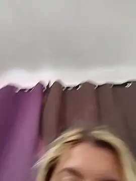 Snapshot of Mllesha74000 chatting on February 26, 2:49 pm Mllesha74000 online show from February 26, 2:49 pm