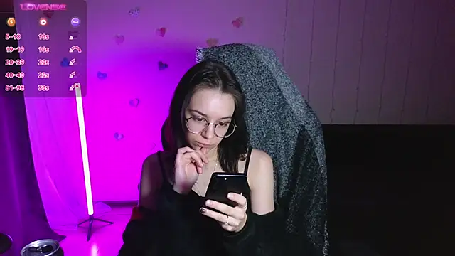 alyssa sweet online show from February 11, 5:05 am