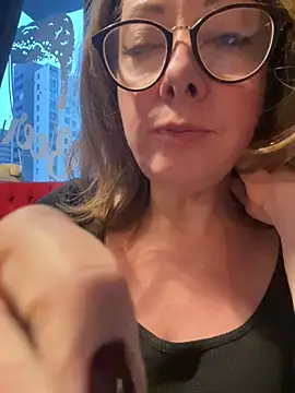 Snapshot of Alice_Sweetyyy chatting on March 9, 3:49 pm Alice Sweetyyy online show from March 9, 3:49 pm