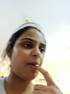 Snapshot of DirtySnowball69 chatting on February 15, 3:28 pm DirtySnowball69 online show from February 15, 3:28 pm