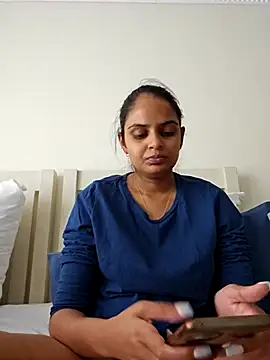 Snapshot of DirtySnowball69 chatting on February 20, 1:30 pm DirtySnowball69 online show from February 20, 1:30 pm