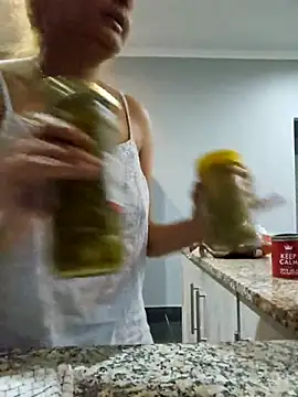 Snapshot of DirtySnowball69 chatting on September 16, 5:58 pm DirtySnowball69 online show from September 16, 5:58 pm