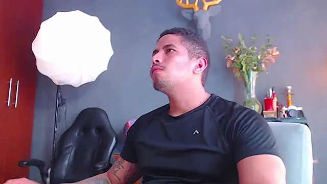 geirge teacherxx online show from November 17, 8:03 pm