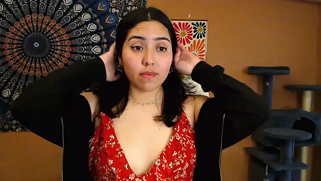 Snapshot of IntimateTales chatting on March 17, 4:11 pm IntimateTales online show from March 17, 4:11 pm