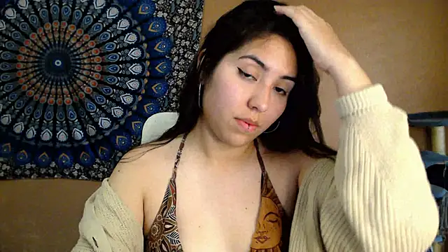 IntimateTales online show from November 20, 11:43 am