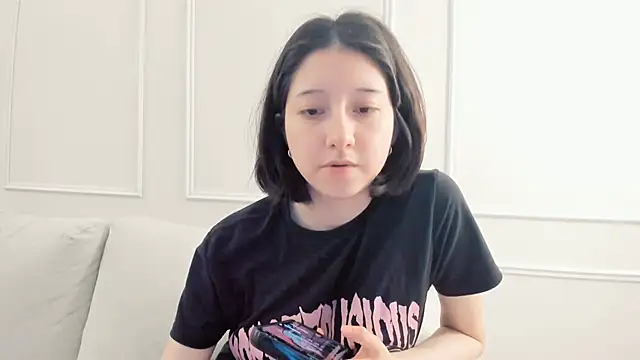 Snapshot of cherrycute chatting on June 13, 2:42 am cherrycute online show from June 13, 2:42 am