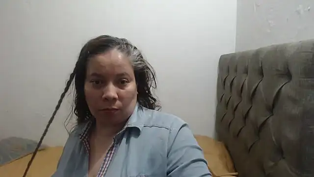 Snapshot of tiffany_horny_1 chatting on October 9, 6:22 am tiffany horny 1 online show from October 9, 6:22 am