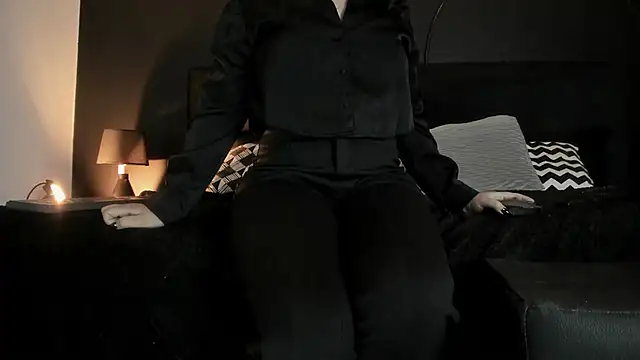  Jade 16 online show from February 25, 5:58 pm