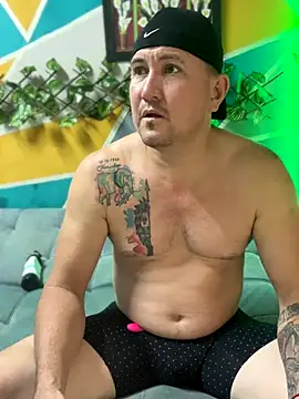 Snapshot of xavier_1988 chatting on November 28, 12:35 am xavier 1988 online show from November 28, 12:35 am