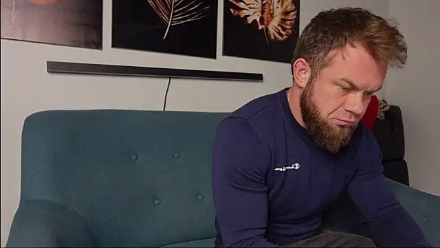 Tommy Burnz online show from January 2, 4:20 am