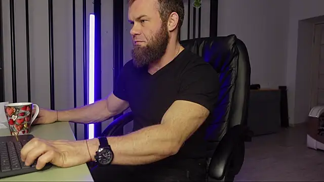 Tommy Burnz online show from February 13, 2:45 am