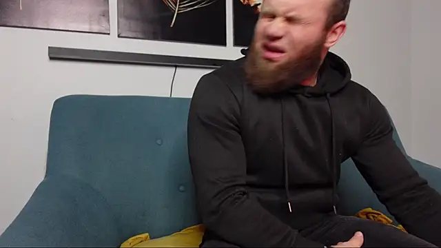 Tommy Burnz online show from February 14, 3:22 am