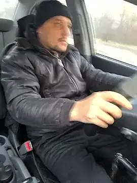 DanielOhCool online show from January 14, 1:50 pm