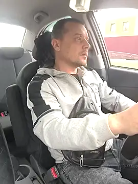 DanielOhCool online show from March 27, 10:48 am