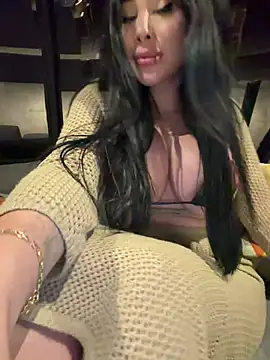 Dahiana white online show from May 11, 1:55 am
