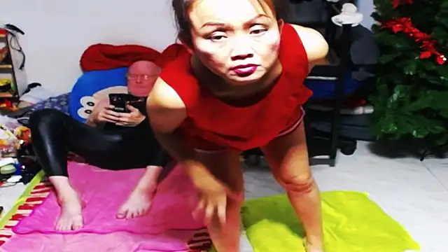 Snapshot of 1CuteAndSexy69 chatting on January 9, 10:31 pm 1CuteAndSexy69 online show from January 9, 10:31 pm