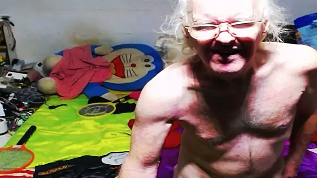 Snapshot of 1CuteAndSexy69 chatting on February 11, 10:28 pm 1CuteAndSexy69 online show from February 11, 10:28 pm