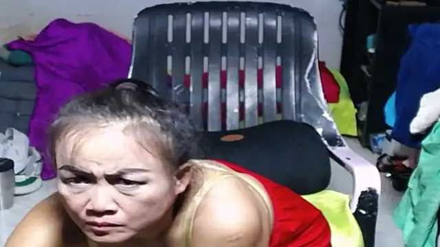 Snapshot of 1CuteAndSexy69 chatting on October 23, 2:27 pm 1CuteAndSexy69 online show from October 23, 2:27 pm