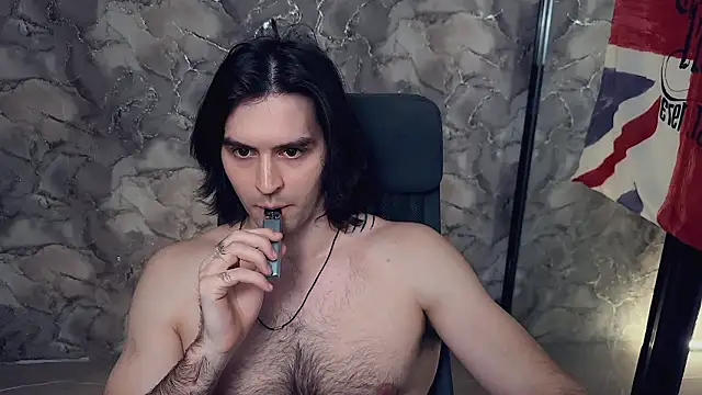 Snapshot of keanu_reevez chatting on February 27, 9:42 am keanu reevez online show from February 27, 9:42 am