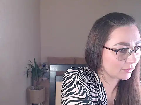 marishaarimova online show from May 15, 7:37 am