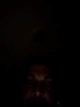 Snapshot of tropikboy chatting on March 3, 1:10 am tropikboy online show from March 3, 1:10 am